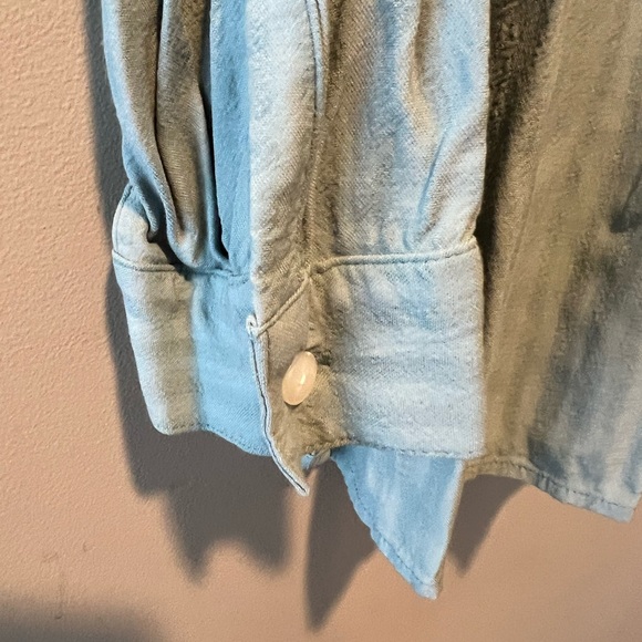 J. Jill 2-Tone Sage Green Subtle Stripe Print Rayon Top with Pintucking - Picture 6 of 13